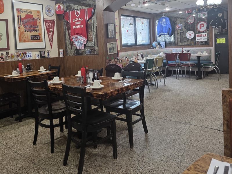 Sulimay's Restaurant interior